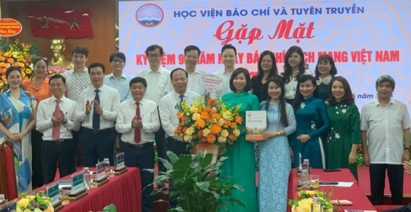 Học viện Báo chí và Tuyên truyền gặp mặt kỷ niệm 99 năm ngày Báo chí cách mạng Việt Nam